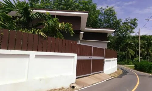 Потрясающая вилла с 3 спальнями и с видом на бассейн, на пляже Таланг