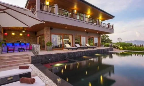 Сногсшибательная вилла с 4 спальнями и с видом на море, на пляже ????