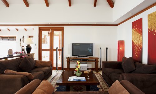 Восхитительная вилла с 3 спальнями и с видом на море, на пляже Патонг 