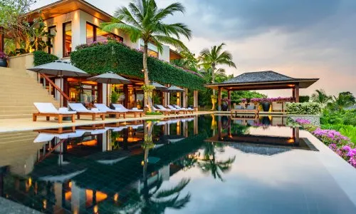 Сказочная вилла премиум класса с 5 спальнями и с видом на море в проекте Андара, на пляже Камала 