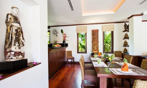 Cтильная вилла с 4 спальнями и с видом на бассейн в проекте Сайтан, на пляже Бангтао/Лагуна