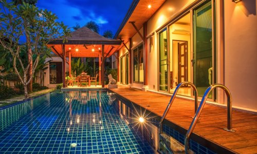 Сказочная вилла с 3 спальнями и с видом на бассейн в проекте Кокянг, на пляже Найхарн