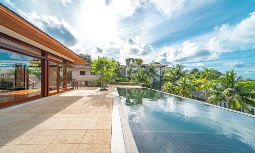 Модная вилла премиум класса с 4 спальнями и с видом на море в проекте Андара, на пляже Камала 