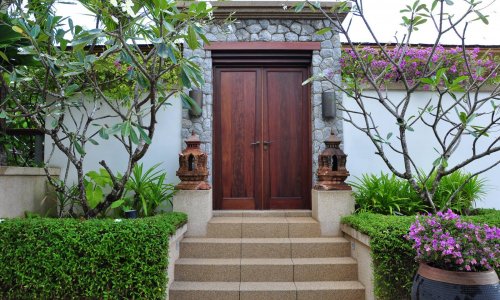 Великолепная вилла премиум класса с 5 спальнями и с видом на море в проекте Андара, на пляже Камала 