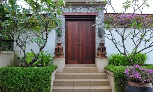 Великолепная вилла премиум класса с 5 спальнями и с видом на море в проекте Андара, на пляже Камала 