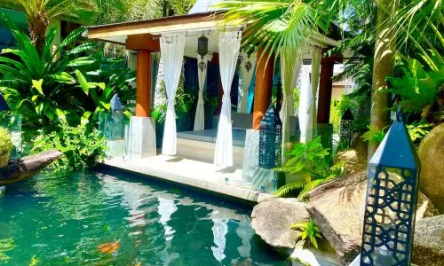 Сногсшибательная вилла с 4 спальнями и с видом на бассейн, на пляже Сурин