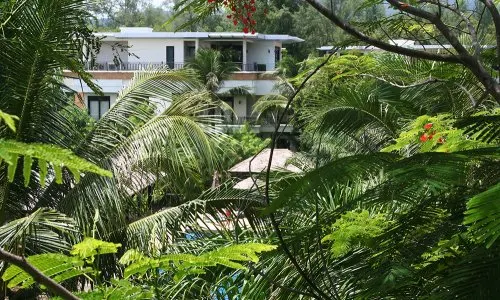 Удобные апартаменты с 3 спальнями и с видом на бассейн, не далеко от моря в проекте Чом Таван, на пляже Бангтао/Лагуна (+ Видео обзор)