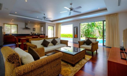 Превосходная вилла с 2 спальнями и с видом на бассейн в проекте Зе Резиденс Бангтао, на пляже Бангтао/Лагуна