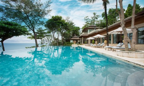 Превосходный отель с 5 спальнями и с видом на море в проекте Тризара, на пляже Лаян 