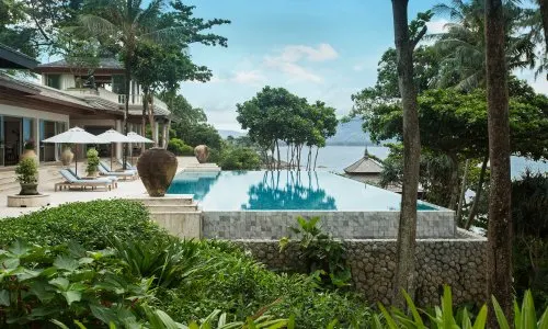 Превосходный отель с 5 спальнями и с видом на море в проекте Тризара, на пляже Лаян 