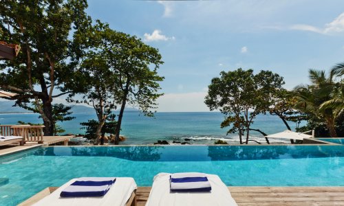 Восхитительный отель с 6 спальнями и с видом на море в проекте Тризара, на пляже Лаян 