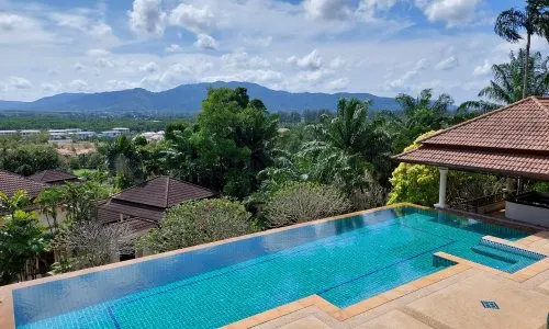 Прекрасная вилла премиум класса с 5 спальнями и с видом на горы в проекте Лейквуд хиллс, на пляже Бангтао/Лагуна