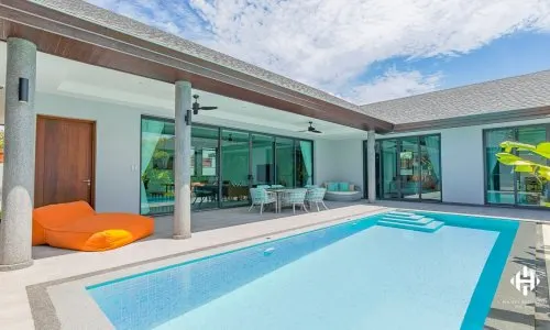 Удобная вилла с 4 спальнями и с видом на бассейн в проекте Зе С виллас, на пляже Бангтао/Лагуна