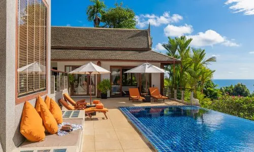 Восхитительная вилла премиум класса с 4 спальнями и с видом на море в проекте Аяра Сурин, на пляже Сурин