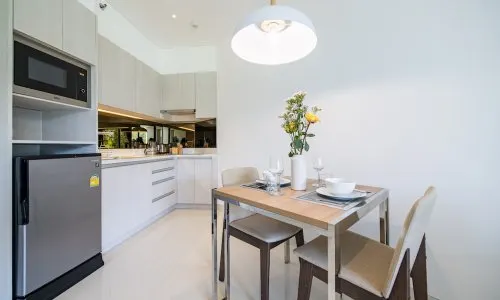 Великолепные апартаменты с 1 спальней и с видом на озеро в проекте Кассия Резиденсис, на пляже Бангтао/Лагуна (+ Видео обзор)