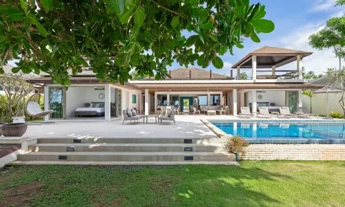 Модная вилла премиум класса с 5 спальнями и с видом на море, на пляже Натай