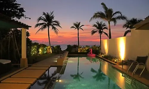 Потрясающая вилла премиум класса с 2 спальнями и с видом на море, на пляже Натай