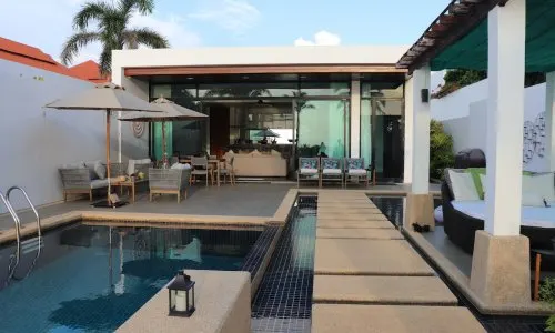 Потрясающая вилла премиум класса с 2 спальнями и с видом на море, на пляже Натай