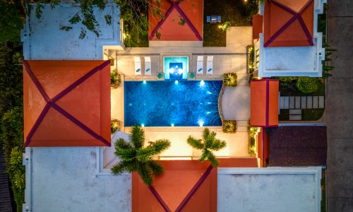 Сказочная вилла с 5 спальнями и с видом на бассейн в проекте Сайтан, на пляже Бангтао/Лагуна (+ Видео обзор)