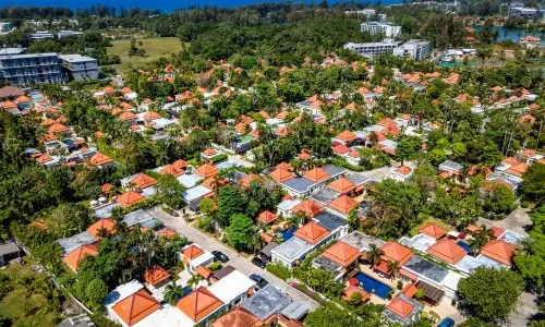 Сказочная вилла с 5 спальнями и с видом на бассейн в проекте Сайтан, на пляже Бангтао/Лагуна (+ Видео обзор)