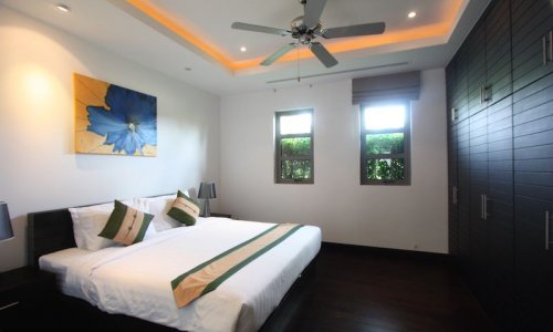 Комфортабельная вилла с 3 спальнями и с видом на бассейн в проекте Зе Резиденс Бангтао, на пляже Бангтао/Лагуна