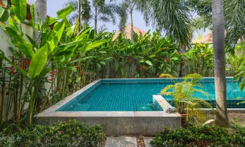 Шикарная вилла с 3 спальнями и с видом на бассейн в проекте Кокянг, на пляже Найхарн