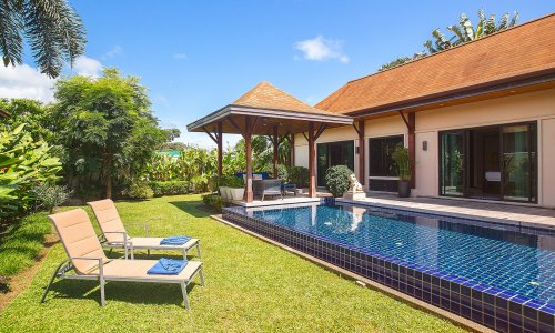 Роскошная вилла с 3 спальнями и с видом на бассейн в проекте Кокянг, на пляже Найхарн