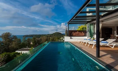 Потрясающая вилла премиум класса с 3 спальнями и с видом на море в проекте Сурин Хайтс, на пляже Сурин