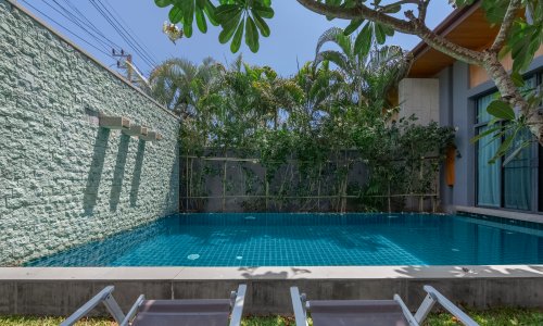 Модная вилла с 3 спальнями и с видом на бассейн в проекте Кокянг, на пляже Найхарн