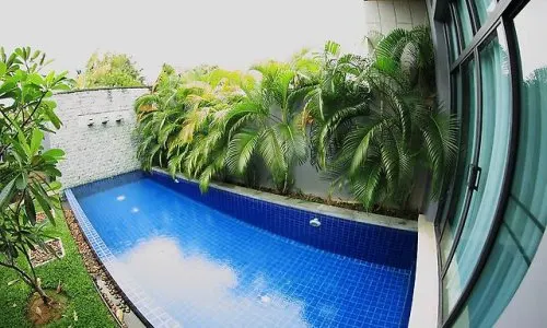 Удобная вилла с 2 спальнями и с видом на бассейн в проекте Оникс, на пляже Найхарн