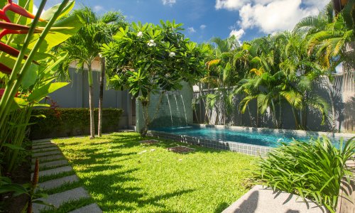 Комфортабельная вилла с 2 спальнями и с видом на бассейн в проекте Оникс, на пляже Найхарн