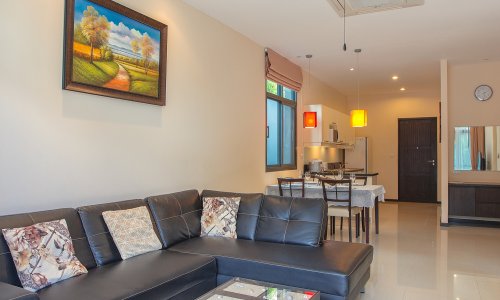 Удобная вилла с 2 спальнями и с видом на бассейн в проекте Оникс, на пляже Найхарн