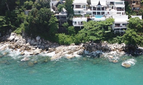 Удобная вилла с 6 спальнями и с видом на море, на пляже Камала 