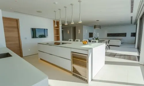 ПЕНТХАУС ВИЛЛА SKY POOL С ЧЕТЫРЬМЯ СПАЛЬНЯМИ