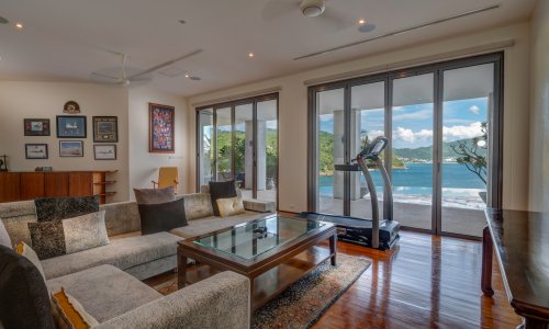 Роскошная вилла премиум класса с 5 спальнями и с видом на море в проекте Самсара, на пляже Камала 