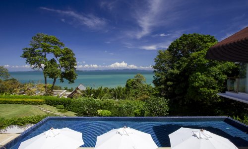 Великолепная вилла премиум класса с 5 спальнями и с видом на море в проекте Зе Бэй, на пляже Мыс Яму