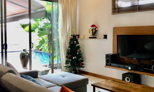 Превосходная вилла с 2 спальнями и с видом на бассейн в проекте Танод Эстэйт, на пляже Бангтао/Лагуна