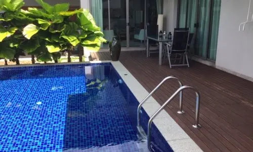 Превосходная вилла с 2 спальнями и с видом на бассейн в проекте Танод Эстэйт, на пляже Бангтао/Лагуна