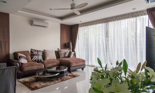 Превосходная вилла с 5 спальнями и с видом на бассейн в проекте Лагуна Парк, на пляже Бангтао/Лагуна