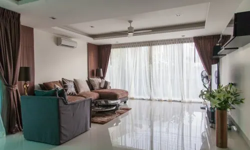 Превосходная вилла с 5 спальнями и с видом на бассейн в проекте Лагуна Парк, на пляже Бангтао/Лагуна