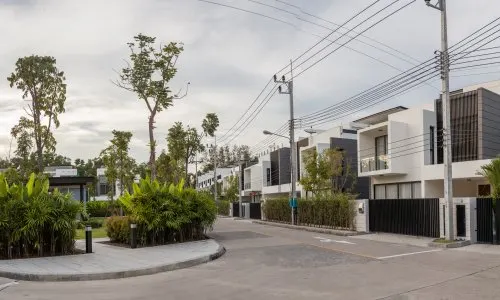 Превосходная вилла с 5 спальнями и с видом на бассейн в проекте Лагуна Парк, на пляже Бангтао/Лагуна