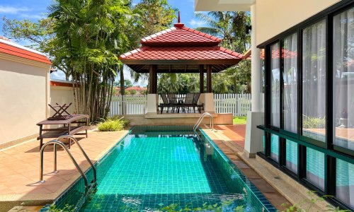 Роскошная вилла с 4 спальнями и с видом на бассейн в проекте Ангсана Виллас Резорт, на пляже Бангтао/Лагуна