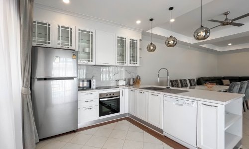 Роскошная вилла с 4 спальнями и с видом на бассейн в проекте Ангсана Виллас Резорт, на пляже Бангтао/Лагуна