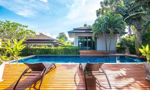 Шикарная вилла с 4 спальнями и с видом на бассейн в проекте Танод Эстейт II, на пляже Бангтао/Лагуна