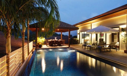 Прекрасная вилла с 6 спальнями и с видом на бассейн в проекте Зе Виллас, на пляже Найхарн