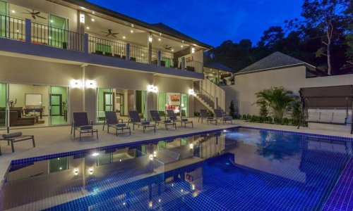 Великолепная вилла с 7 спальнями и с видом на бассейн в проекте Зе Виллас, на пляже Найхарн