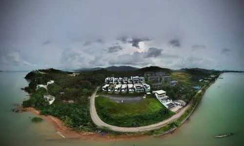 Cтильная вилла с 4 спальнями, не далеко от моря, на пляже Чалонг