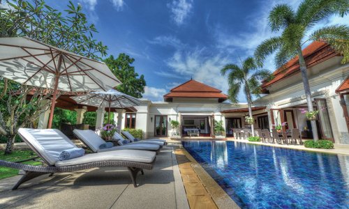 Модная вилла с 4 спальнями и с видом на бассейн в проекте Сайтан, на пляже Бангтао/Лагуна