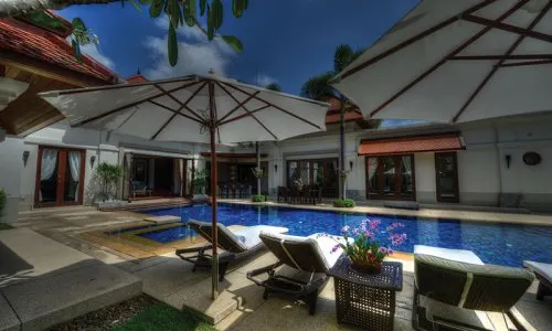 Модная вилла с 4 спальнями и с видом на бассейн в проекте Сайтан, на пляже Бангтао/Лагуна (+ Видео обзор)