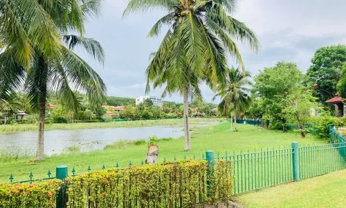 Шикарная вилла премиум класса с 4 спальнями и с видом на бассейн в проекте Ангсана Виллас Резорт, на пляже Бангтао/Лагуна